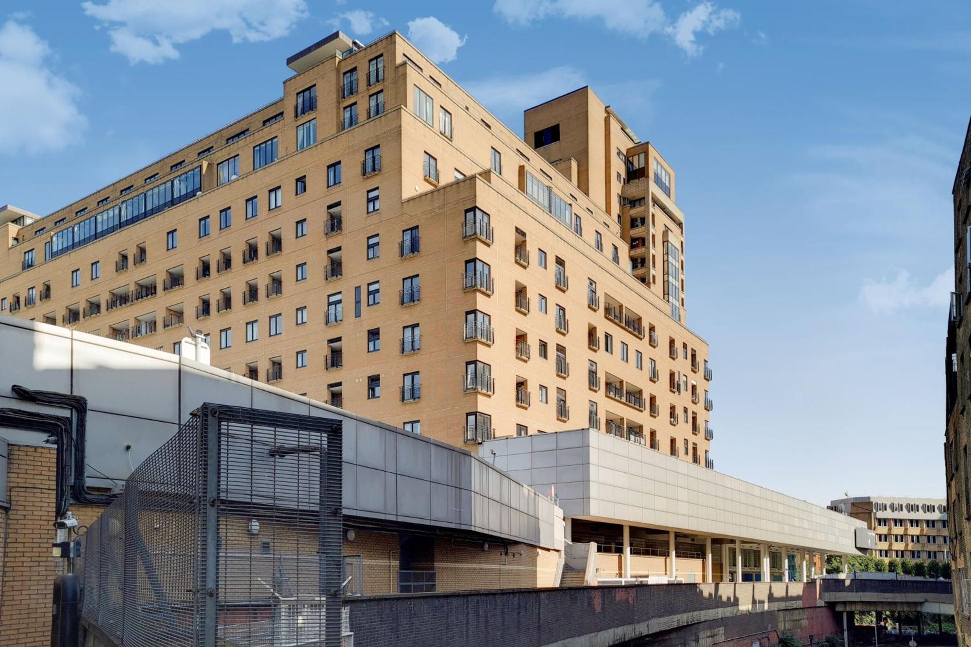 South Kensington - Point West Residences London Exterior photo